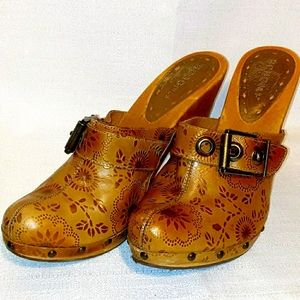 BCBGirls Tooled Leather Retro 70s High Buckle Clog